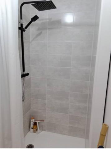 Comme A La Maison - Chambre Privee & Sde Attenante - Centre De Lorient, Vannes, Carnac Apartment Landaul Ngoại thất bức ảnh